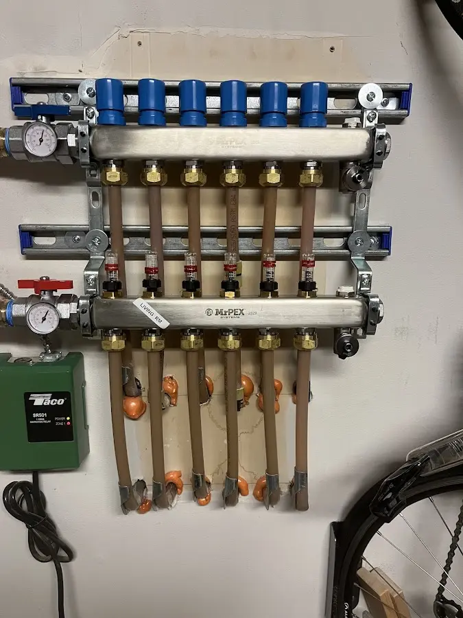 Plumber performing Sink Repair at a residential property in Beaverton